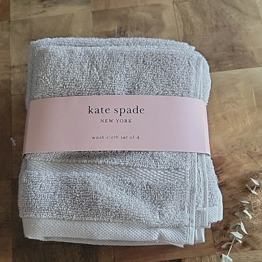 SOLDKate Spade wash cloth set